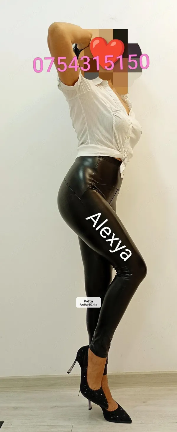 Alexya - Brunetă cu experiență, locație privată