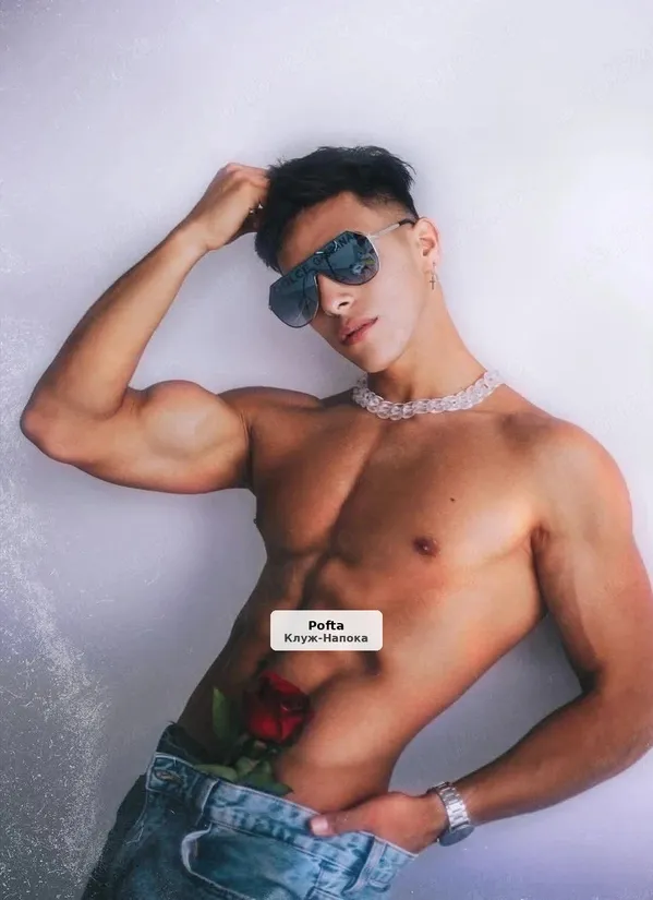 Latino Twink nou în oraș