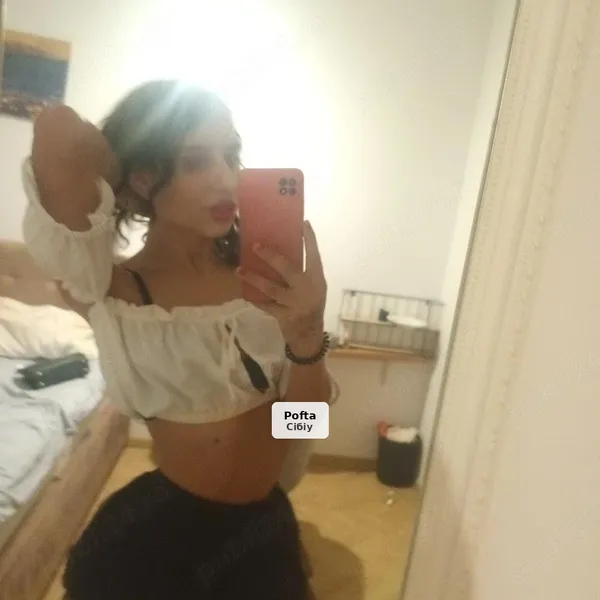 Sonia, sexy and eager transsexual