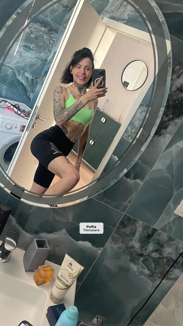 Real Photos, Private Location, Non-Stop Travel