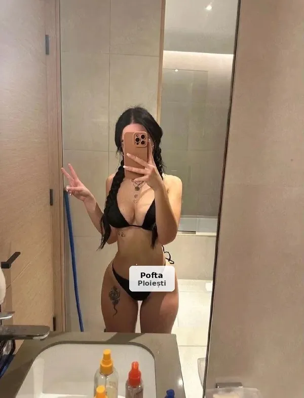 Transsexuală Miky - Servicii totale