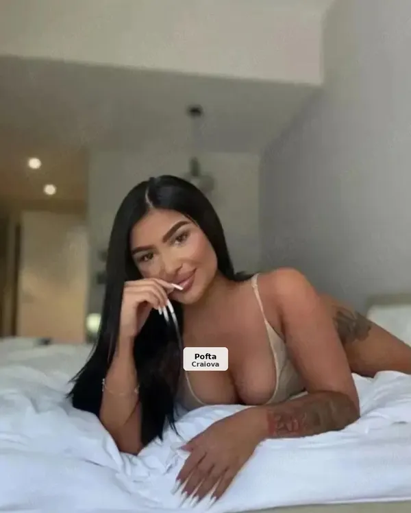 Curvy brunette looking for new fantasies