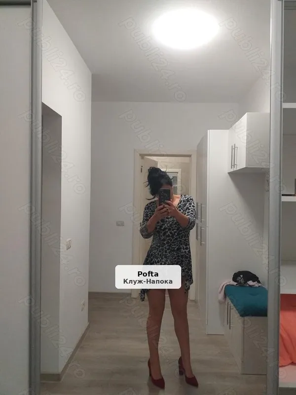 Mature Woman, 43, Refined and Passionate