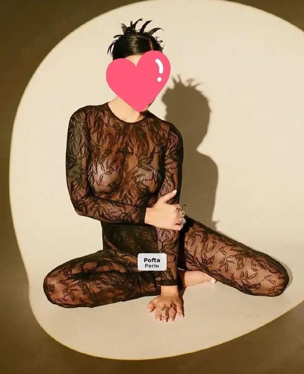 Sara, noua aici