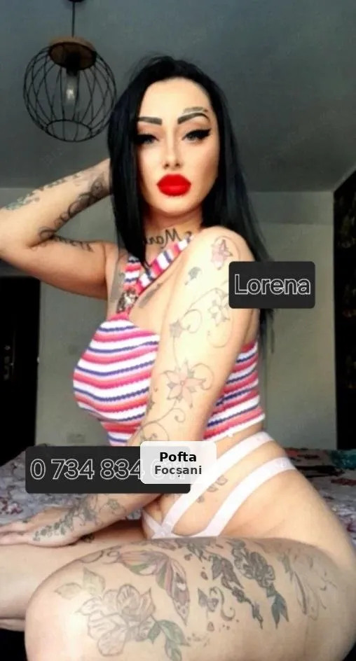 Lorena, brunetă slim, locație privată