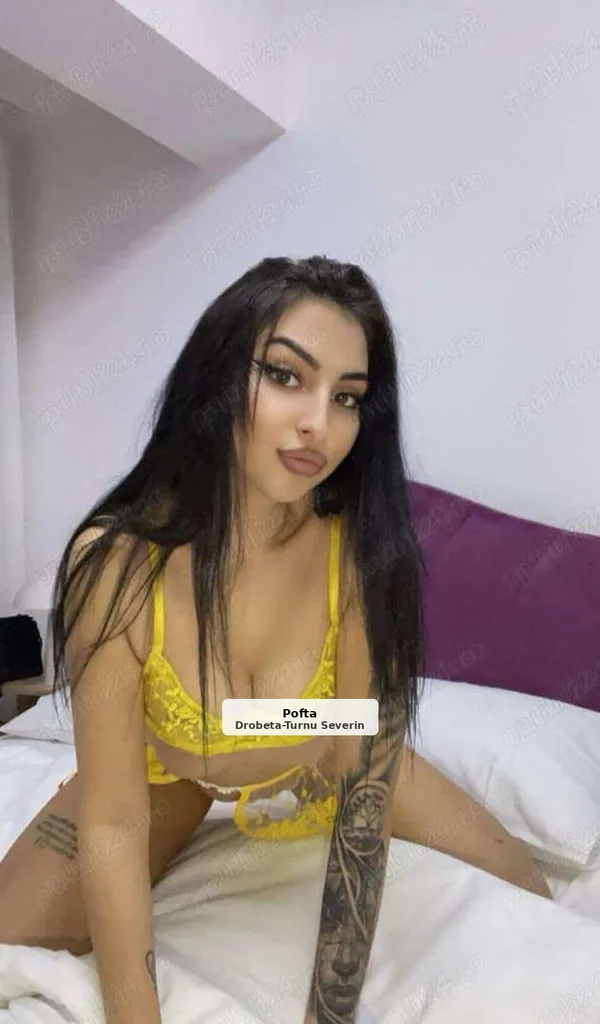 Nouă, 19 ani, dornică de aventuri