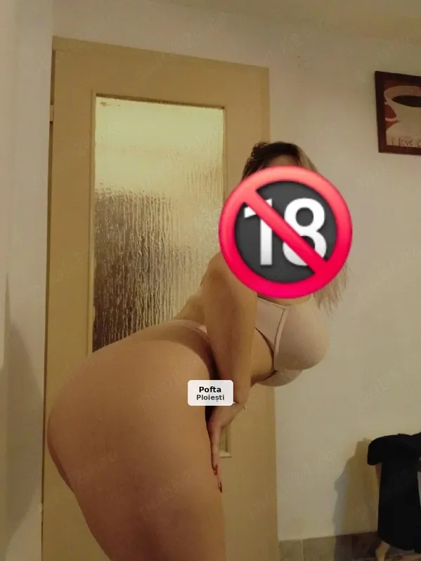 Real Photos - Private Location