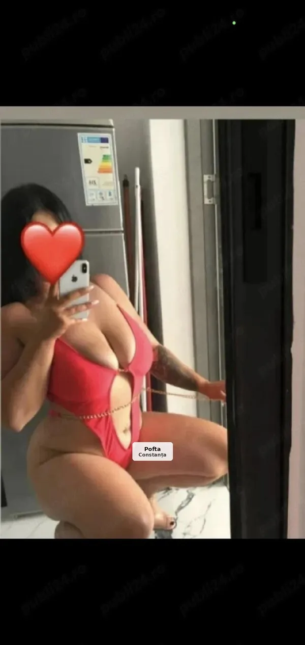 Rebeka, o companie stilată și senzuală