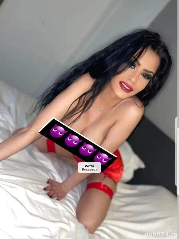 Escortă brunetă, discretă și rafinată