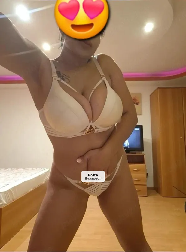 Elysa, 30 ani, Piața Romană - Disponibilă