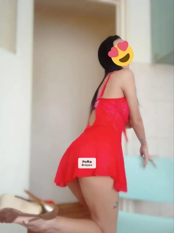 Monica, 25 de ani, nouă în zonă