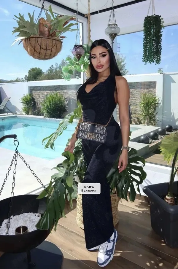 Anayd - Escortă de lux, pasională și jucăușă