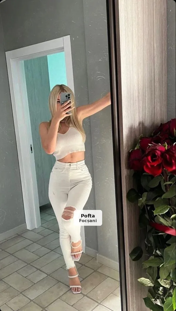 Blondă slim, 100% reală
