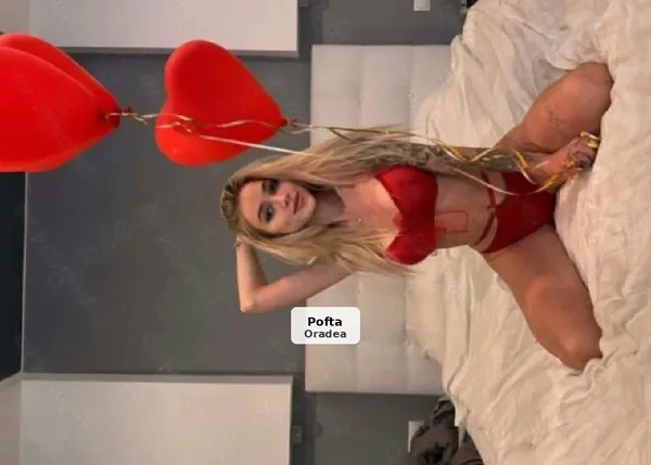 Ariana, 32 de ani, o prezență elegantă