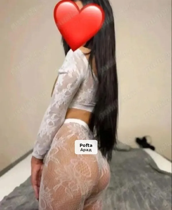 Amira, slim brunette