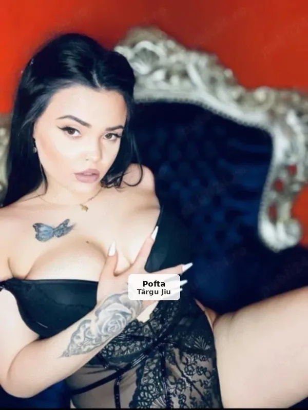 Andreea - New in Town for a Few Days