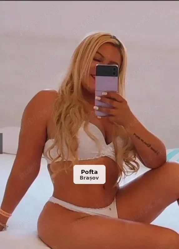 Blondă sexy, finuță și discretă