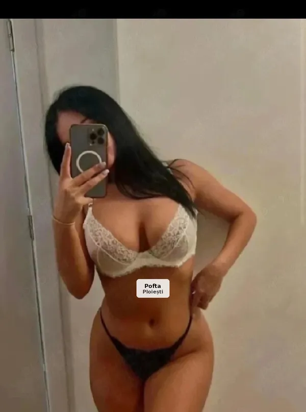 Iulia, Real Photos