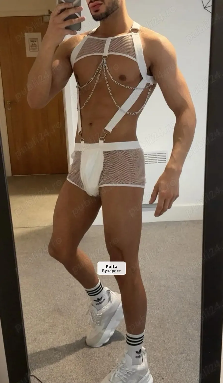Patrik, escortă de lux în locație privată - 1/4