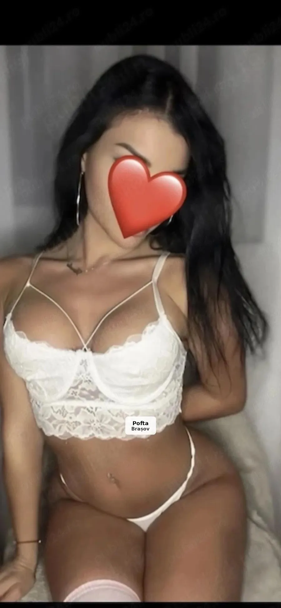 Raisa, fată drăguță în locație privată - 1/3