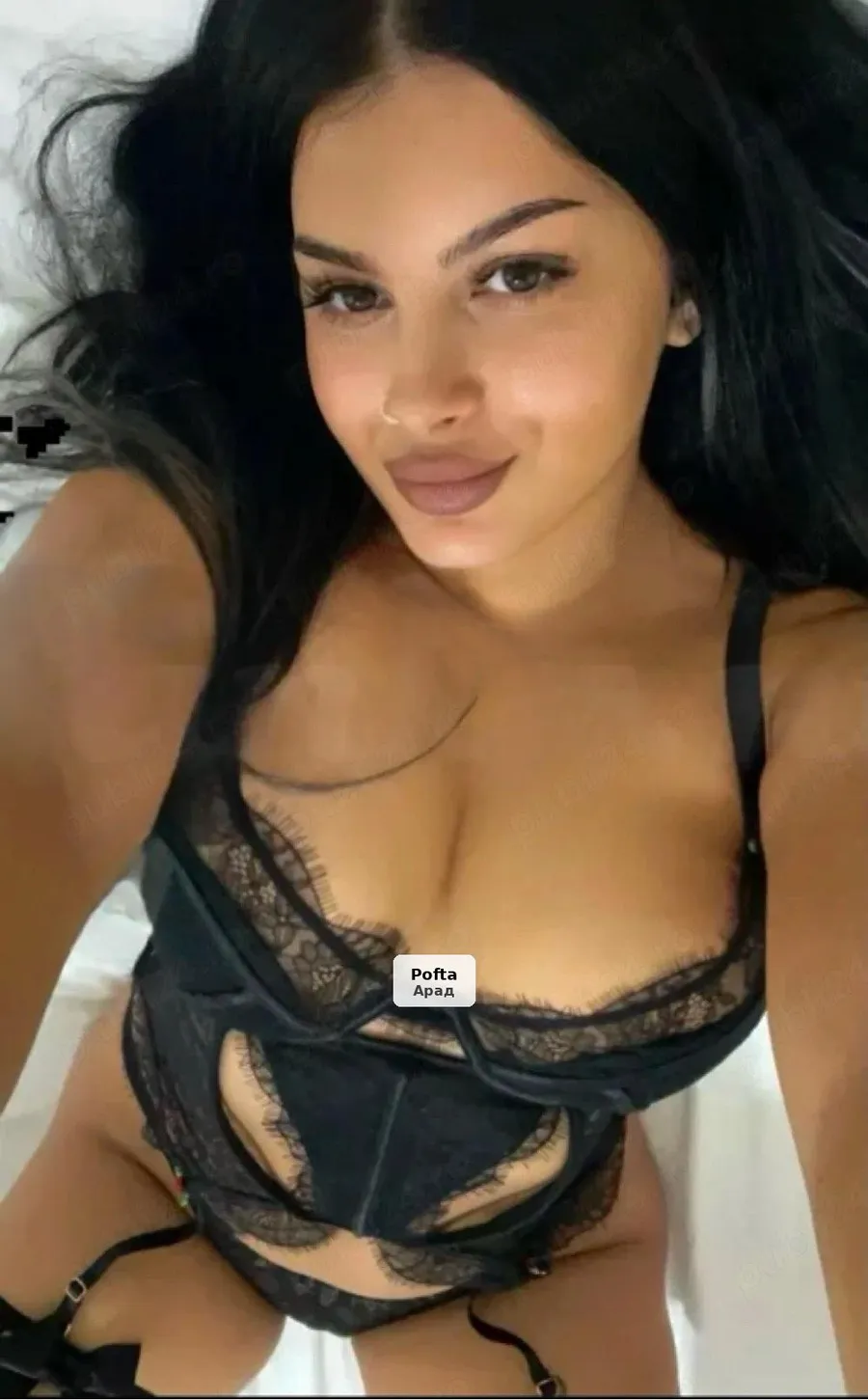 Brunetă reală, locație privată - 1/4