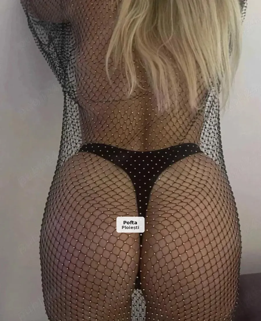Blondă apetisantă, forme de invidiat în Cluj - 1/3