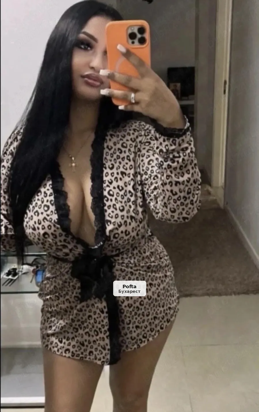 Alessia, escortă stilată și pasională - 1/3