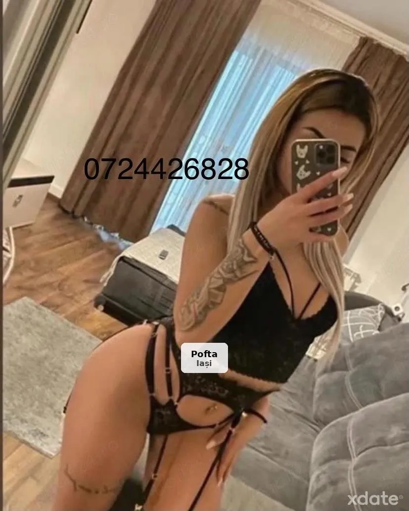 Aryana, Sophisticated and Sensual Presence - 1/4