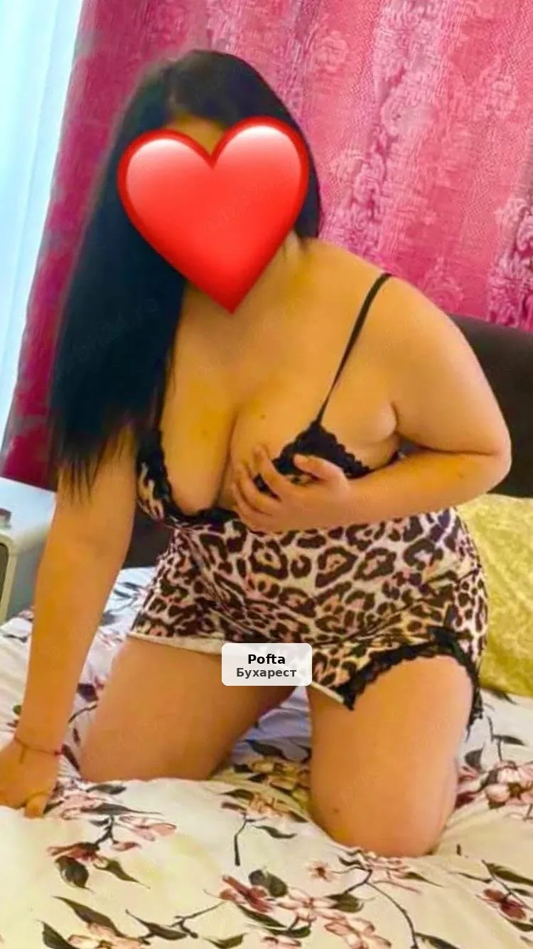 Brunetă tânără, 21 de ani, locație și deplasări - 1/1