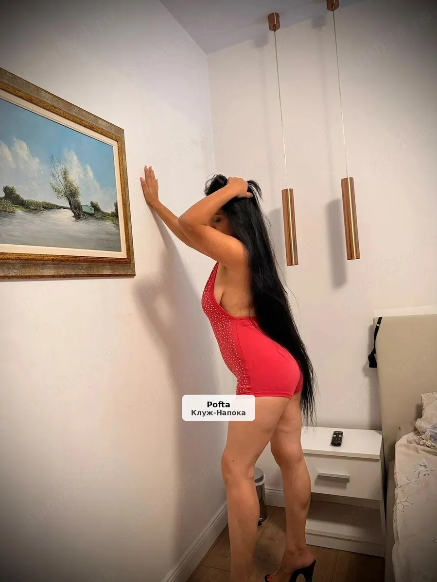 Sara !!! Nouă la tine în oraș !! - 1/2