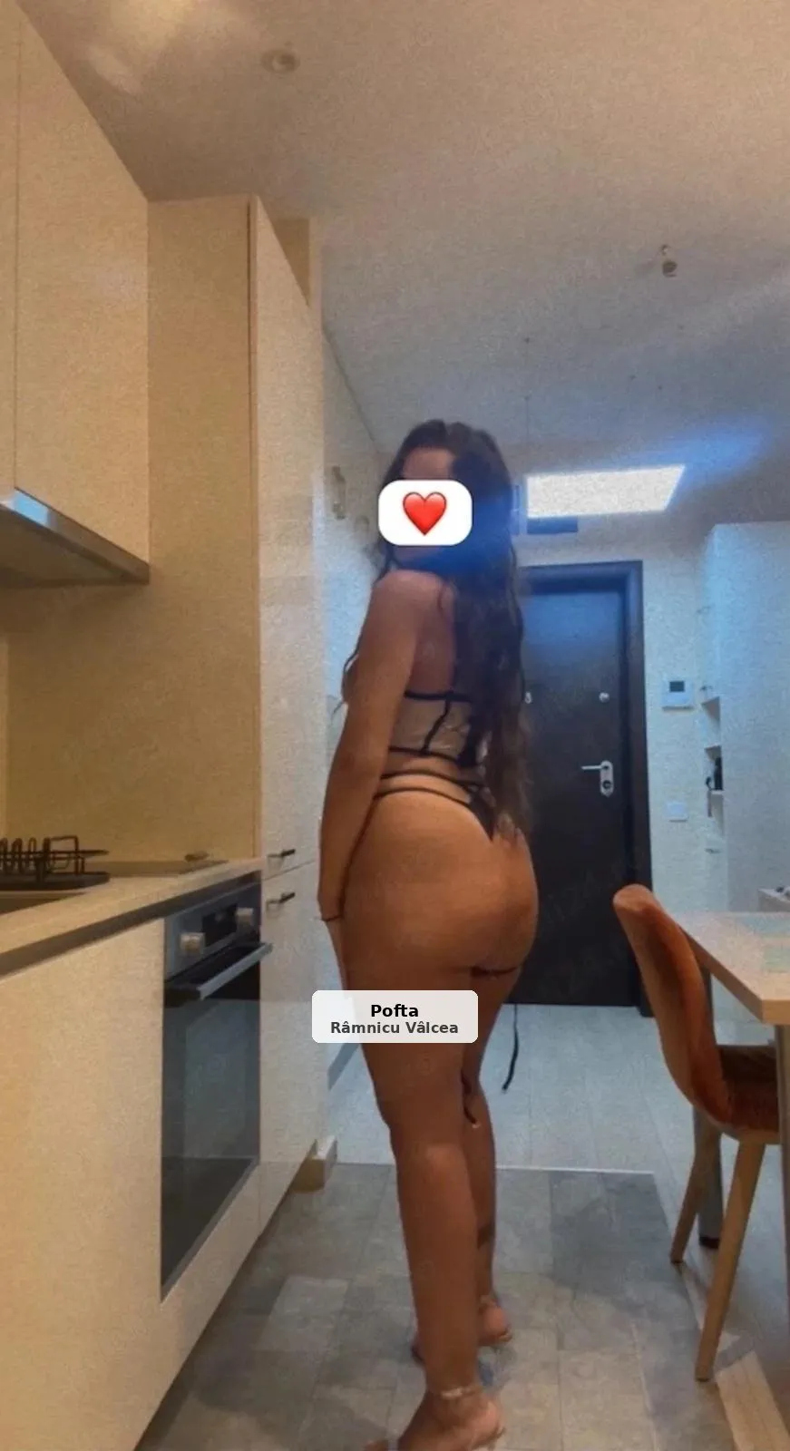 Escortă elegantă, discretă și pasională - 1/4
