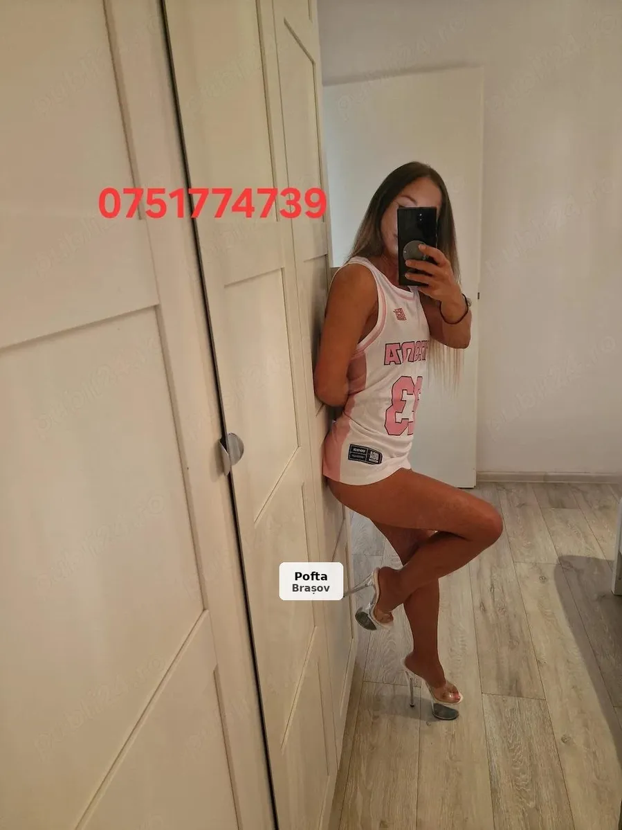 Eva - Private Location - 1/4