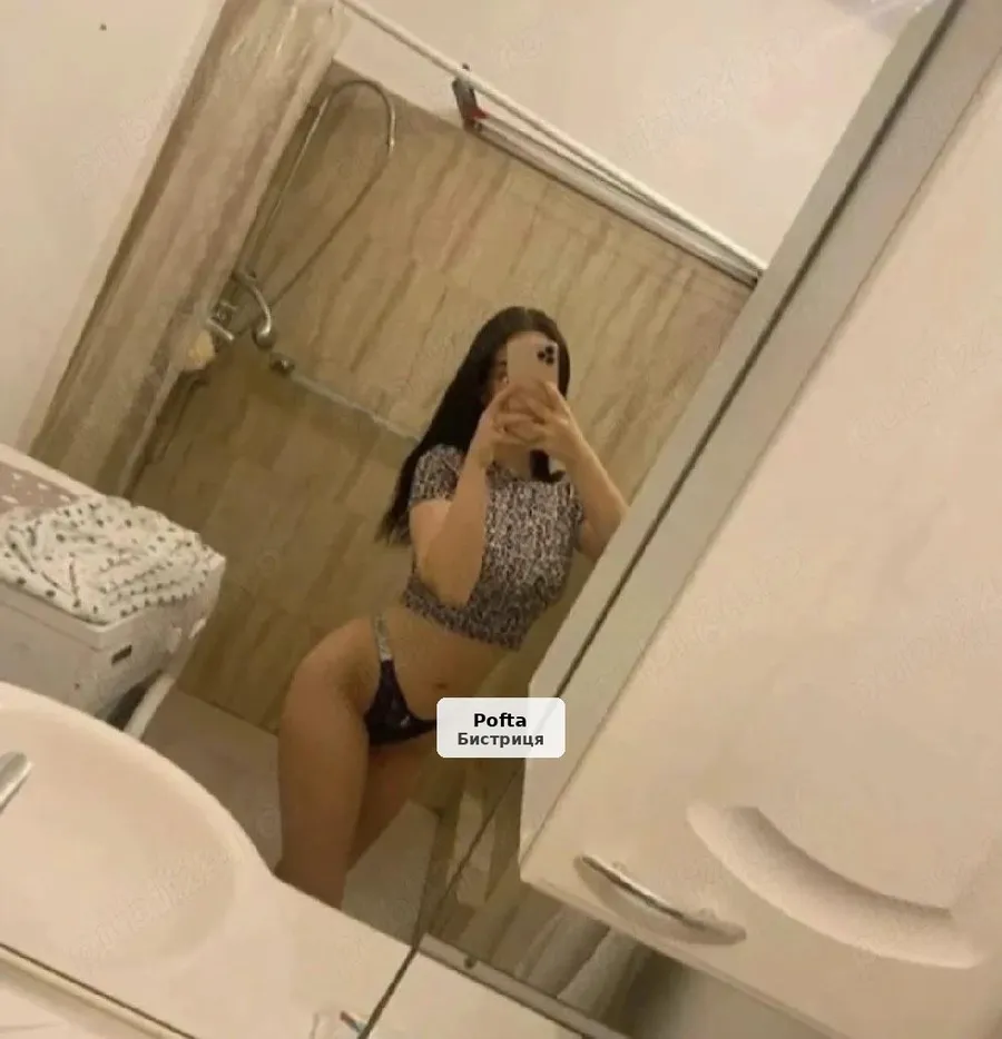Sofia, brunetă sexy, poze reale - 1/3