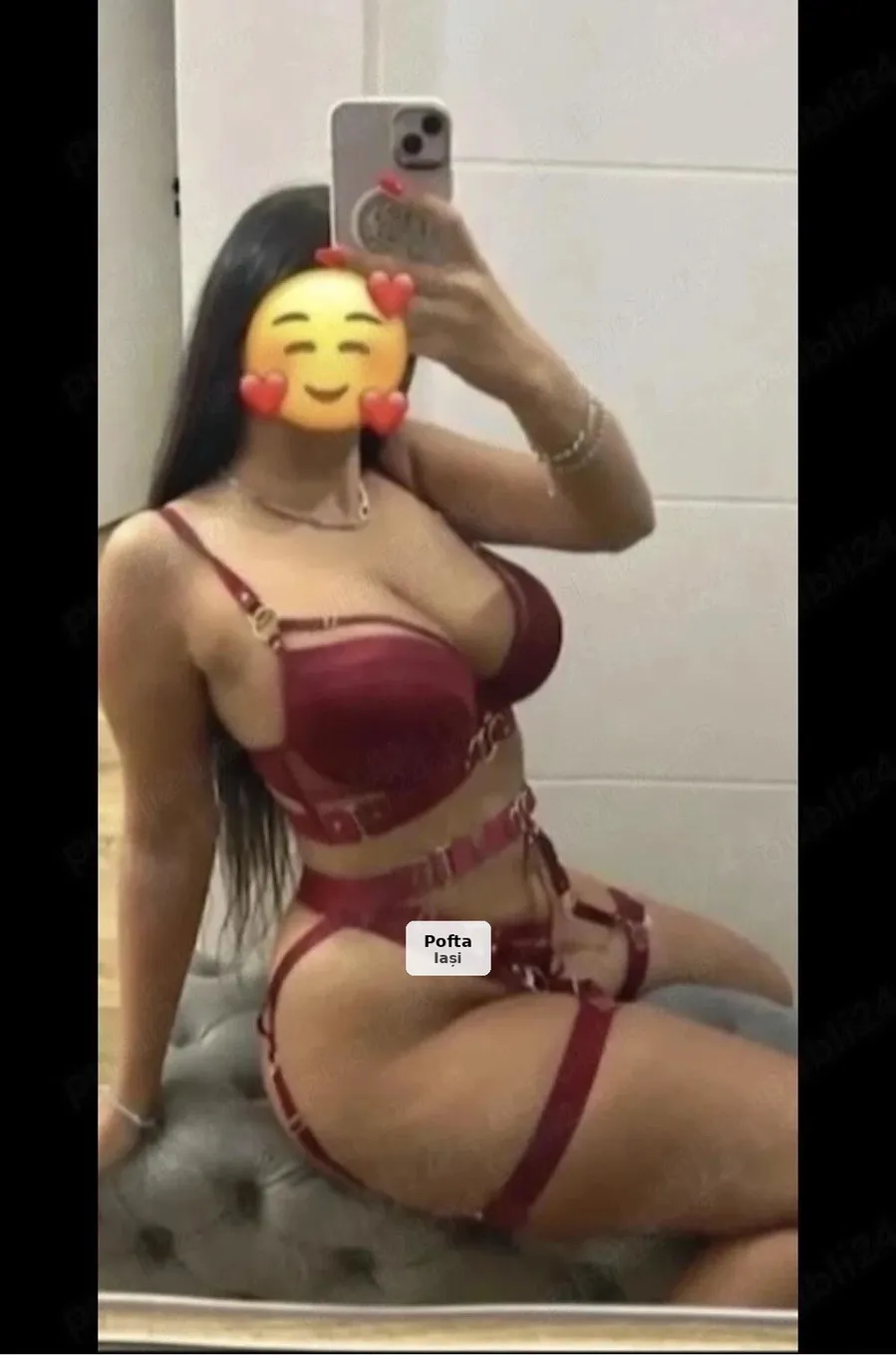 Brunetă sexy, pasiune și rafinament - 1/2