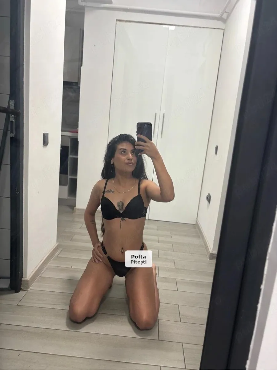 Alina is back - 23 years old - 1/3