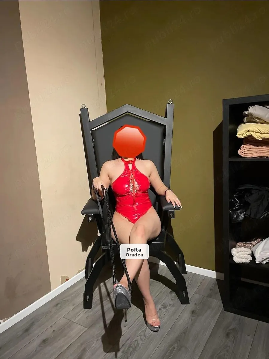 Show web, sexting și fantezii - 1/4