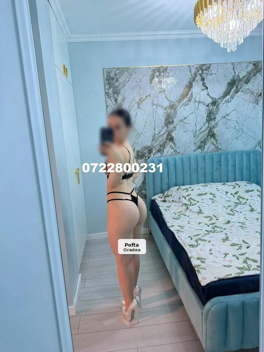 Erotic Massage & Dominance in a Discreet Setting - 1/5