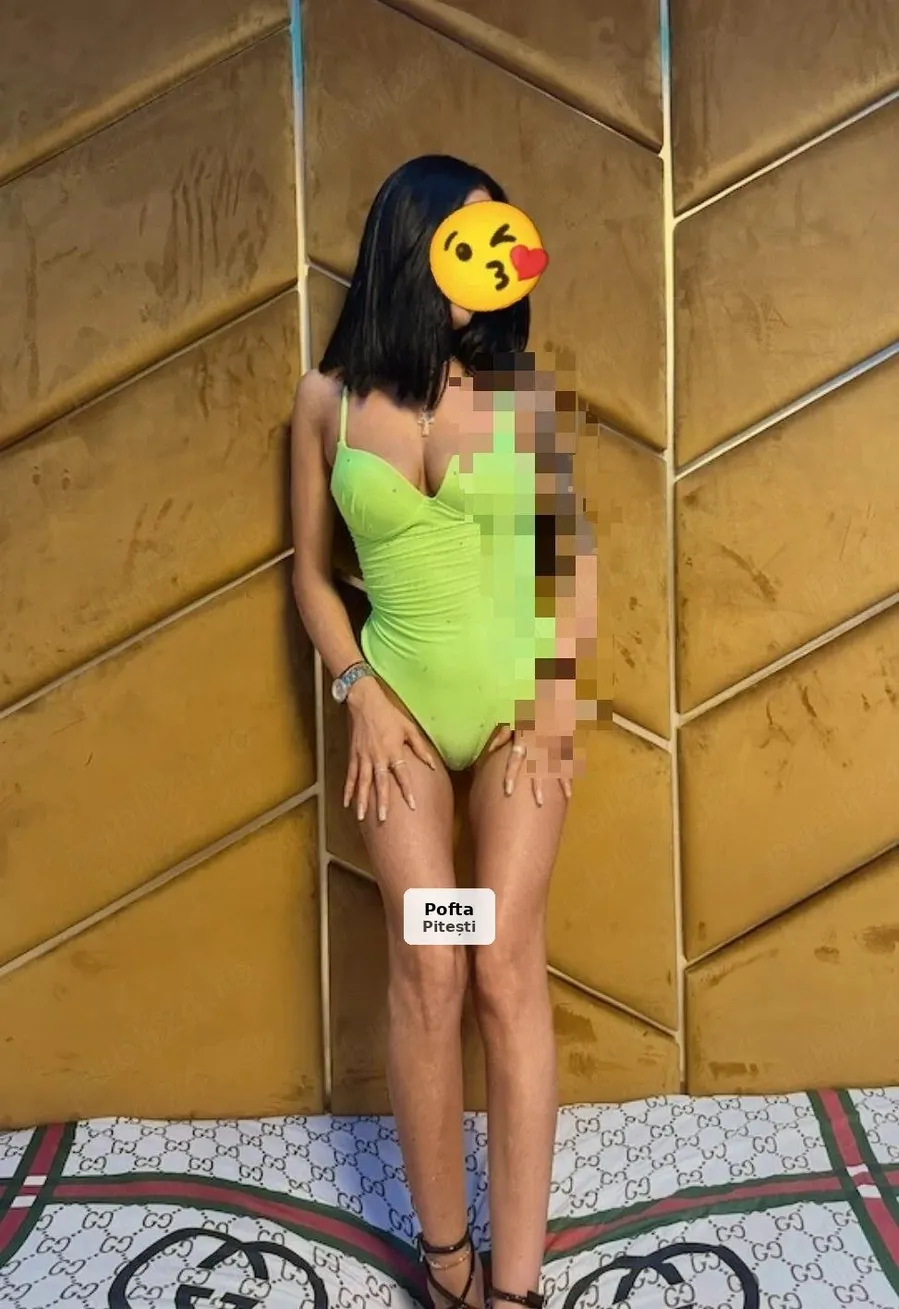 Brunetă slim, servicii complete - 1/2