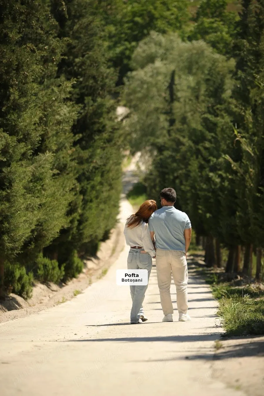 Mature Gentleman Seeks Casual Encounters - 1/2