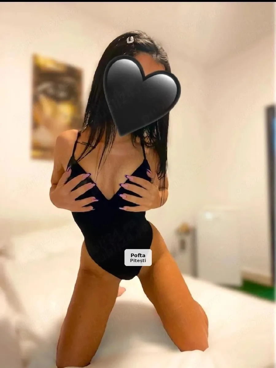 Andreea - Relaxare și masaj erotic - 1/2
