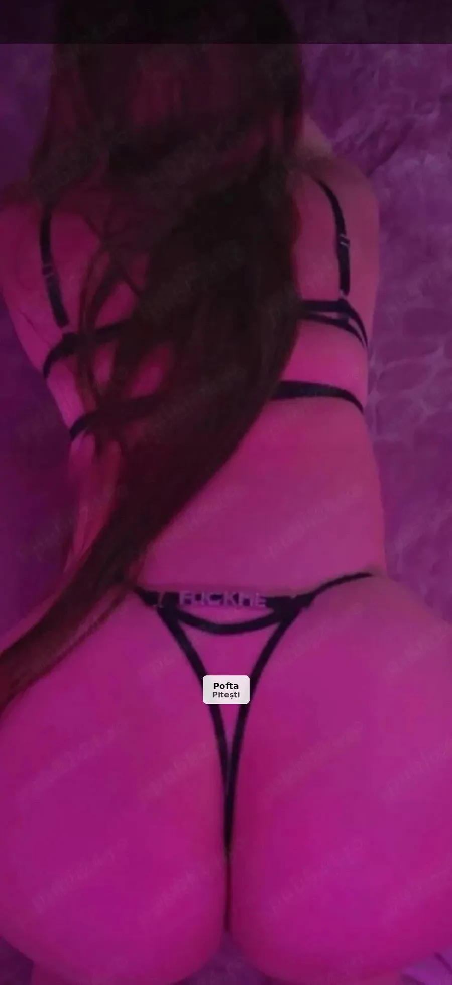 Klara, Feminine and Mysterious - 1/5