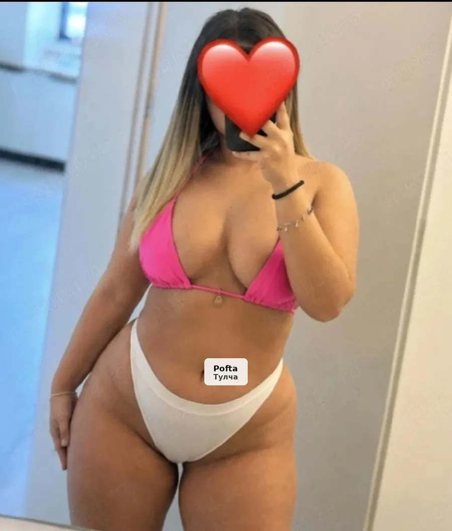 Rebeka - Elegant and Educated - 1/2