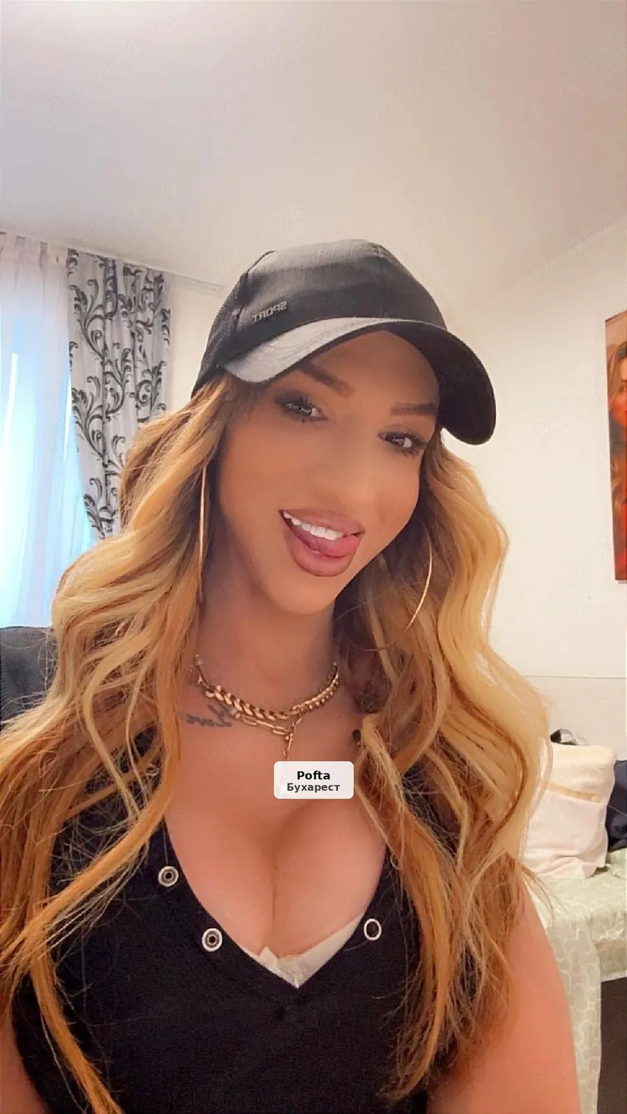 Romina - Transexuală activă în București - 1/4