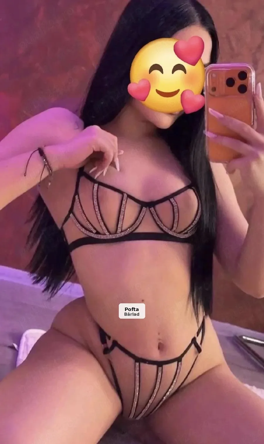 Adelina, noua în oraș - locație privată - 1/3