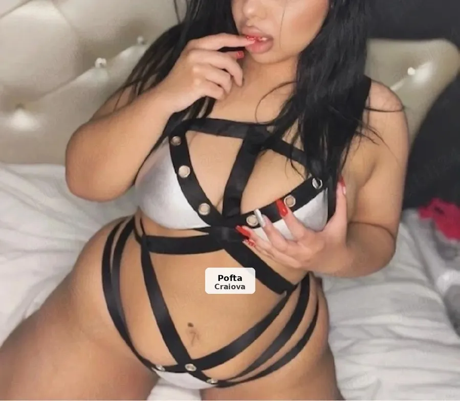 Andreea - New in Town - 1/1