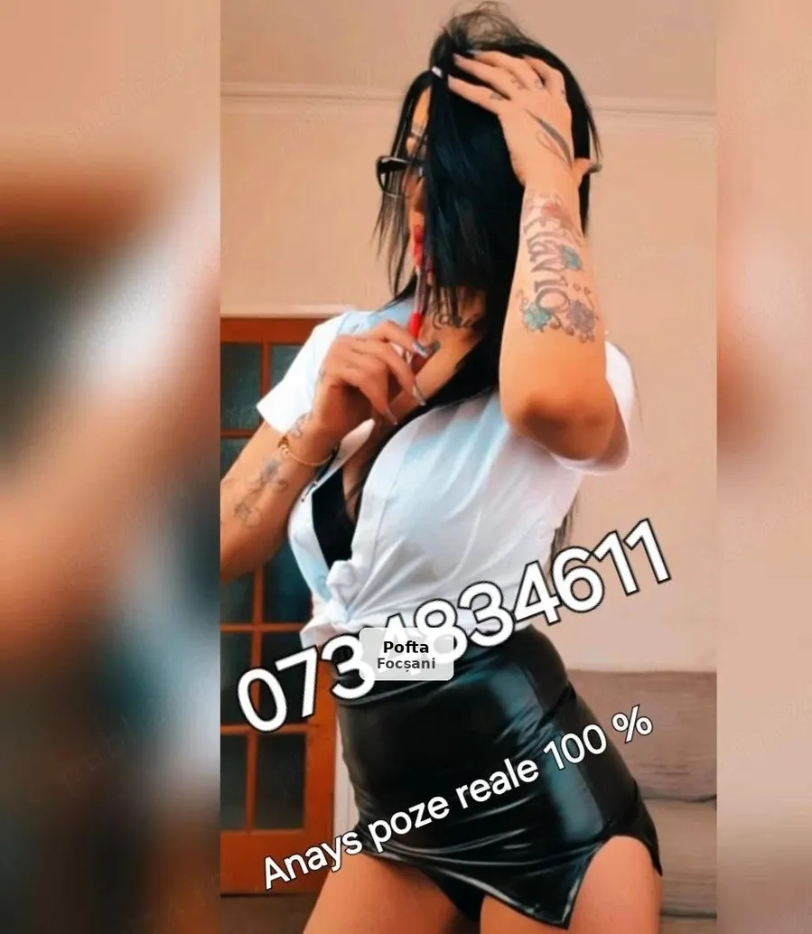 Lorena, Brunette, Real Photos, Private Location - 1/3