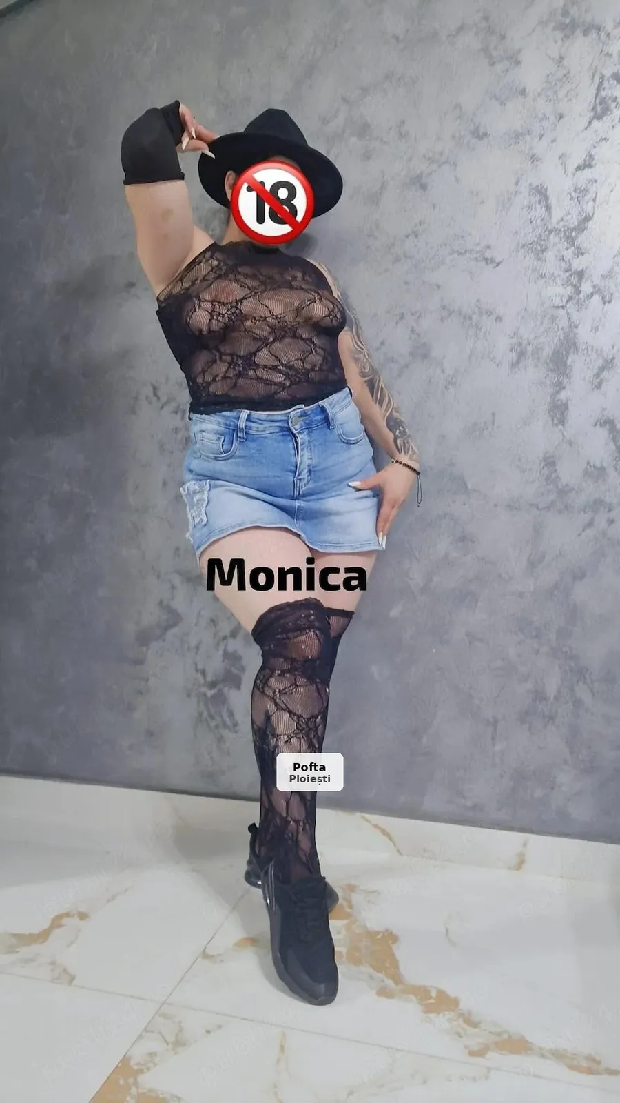 Monica, Feminine and Passionate - 1/3