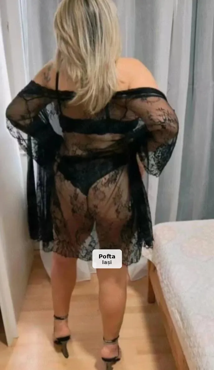 Attentive and obedient TS - 1/1