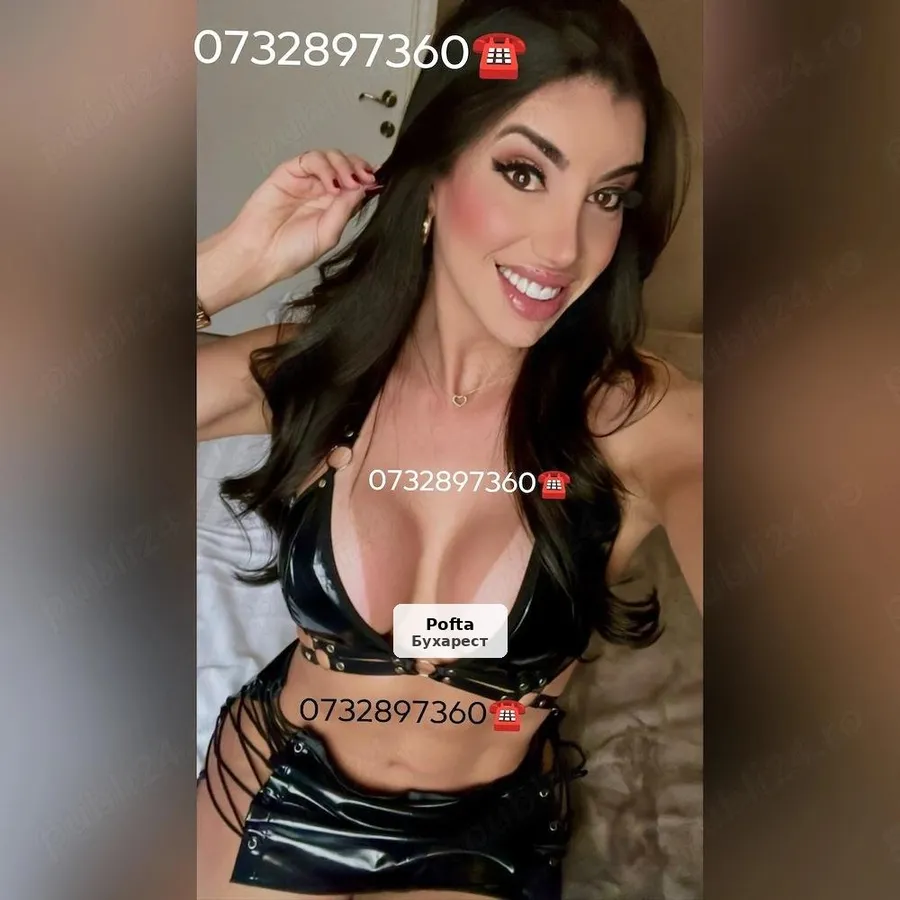 Refined Brazilian Brunette - 1/4