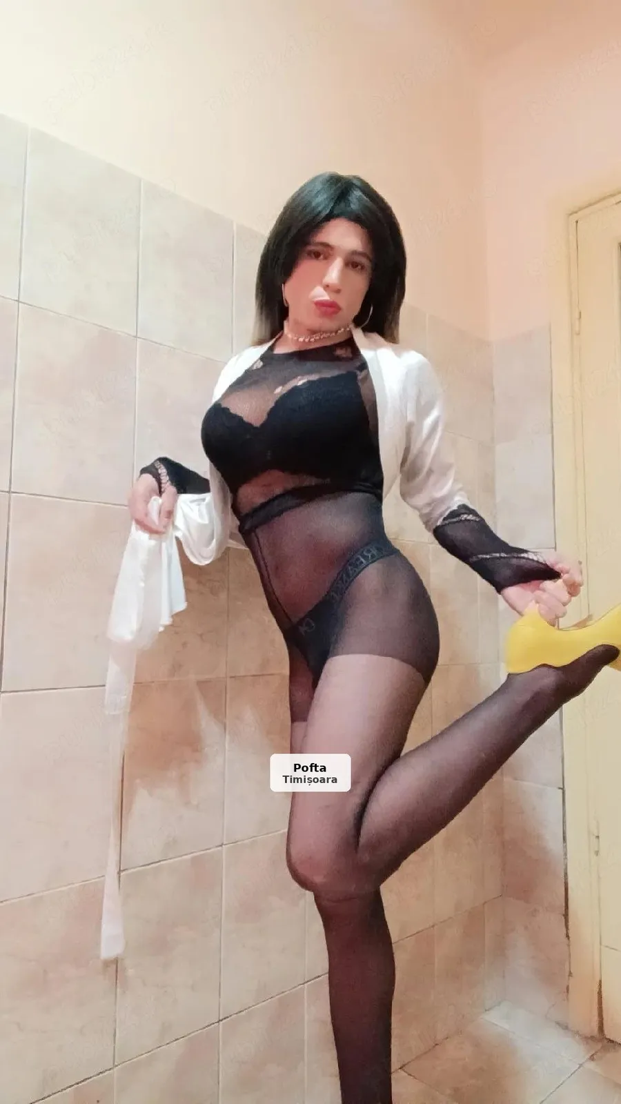 Isabela, doamnă matură transexuală - 1/1